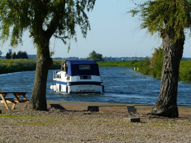 Ely Cathedral in the background